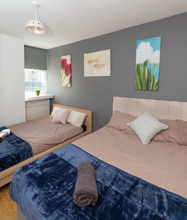 3 Bedroom Apartment Newcastle City Centre Extérieur photo